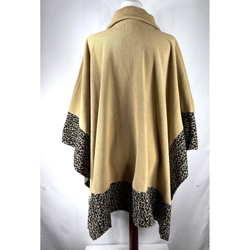 Le‎ Moda Camel Color Fleece Cape Poncho Leopard Print Trim Mob Wife Retro Chic - Picture 6 of 13